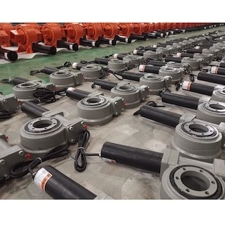 SE17 ενιαίο άξονα γυρίζοντας Drive 9400Nm Drive ιχνηλατών ροπής ηλιακό
