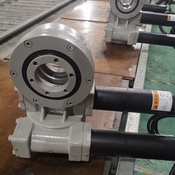Δορυφορικό κεραιών κάθετο γυρίζοντας Drive 12VDC Drive εργαλείων μηχανών γυρίζοντας